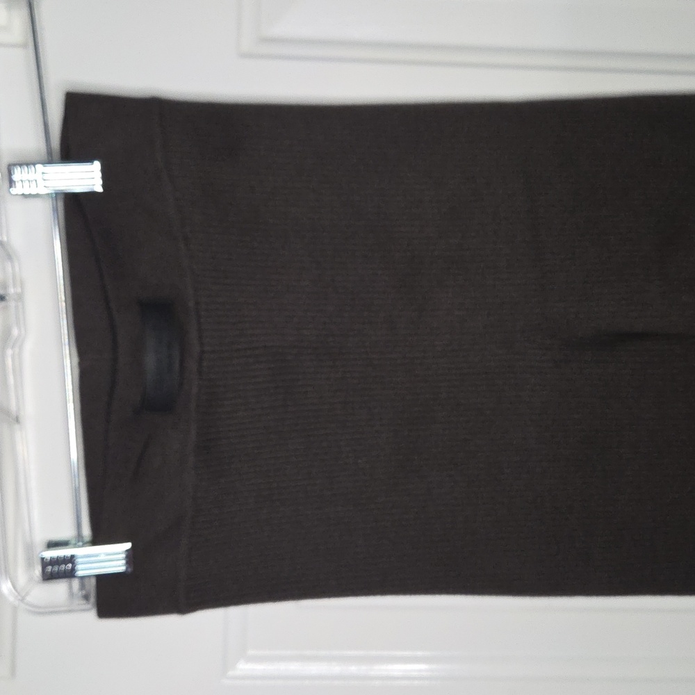 Essentials Charcoal/ Chocolate Ribbed Leggings Size M - Picture 5 of 12